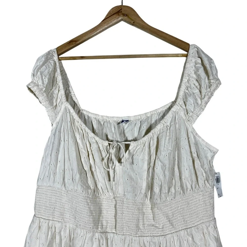 NWT Old Navy Eyelet Smocked Peasant Top Cream Boho Cottagecore Plus Size 2X